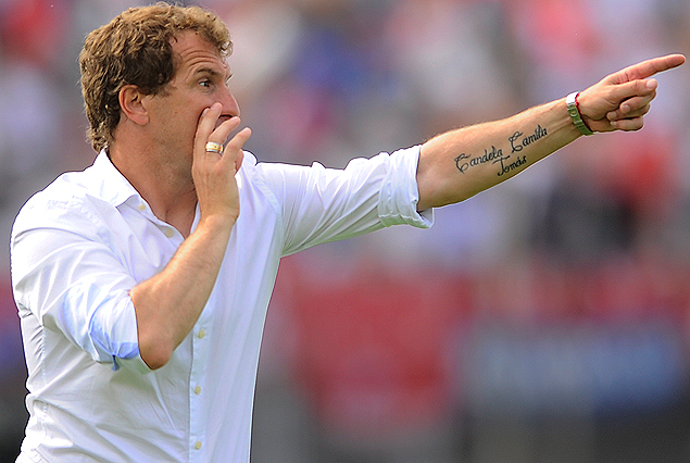 "Fallamos como equipo y le fallamos a la gente", dijo Rodolfo Arruabarrena.