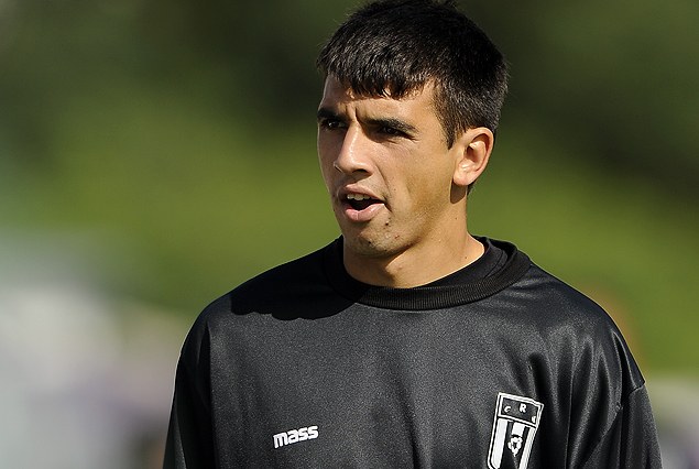 Carlos Acosta sentido en Racing. 