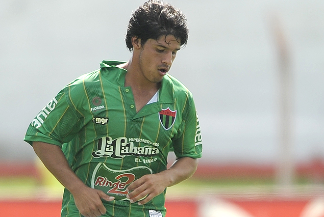 Gastón Martínez convirtió el gol de El Tanque Sisley.