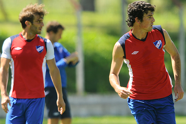 Mascia-Alonso, la dupla ofensiva de Arruabarrena en el trabajo de Los Céspedes. 