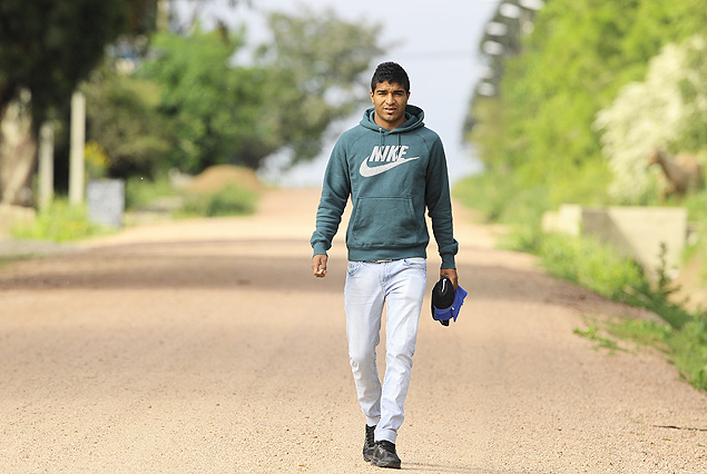 Rodrigo Aguirre camina con goles en el ataque de Liverpool