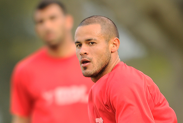 Matías Apelt, tiene chance de entrar en convocatoria frente a Wanderers.