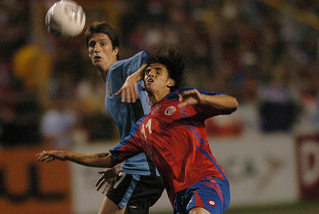 Incidencia de Uruguay Costa Rica, que deberán verse las caras las caras en la primera fecha del Mundial 2014. 