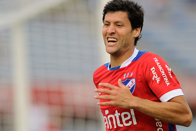 Ignacio González se llena la boca de gol. “Nacho” en toda su dimensión.