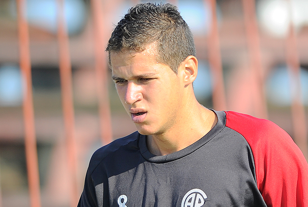 Danilo Cóccaro en el ataque de Rentistas.