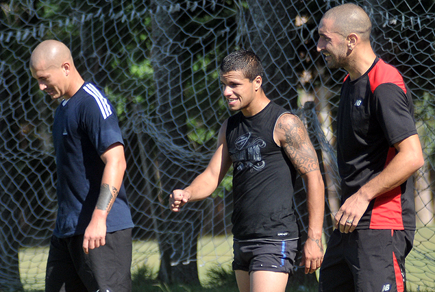 Pablo Lima, Nicolás Raguso y Sergio Oterman entrenando en instalaciones de Naútico. El lunes arrancan en Los Aromos. 