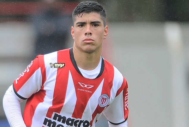 Lucas Olaza viaja el miércoles para incorporarse a Atléticio Paranaense. 