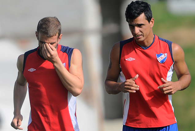 Iván Alonso y Jorge Curbelo, en silencio, en el trabajo regenerativo del viernes en Los Céspedes.