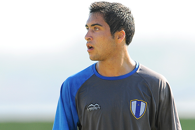 Javier Báez, autor del gol con el que Juventud le ganó el miércoles a Villa Española.