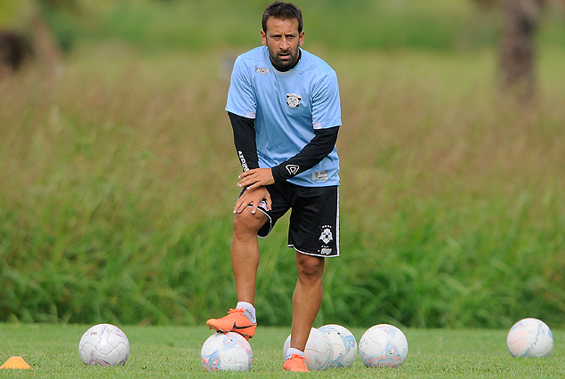 Sergio "Chapa" Blanco paró la pelota con la propuesta de China y el domingo juega ante Fénix. 