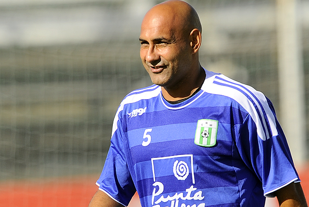 Carlos Díaz jugará en el amistoso ante Villa Teresa.