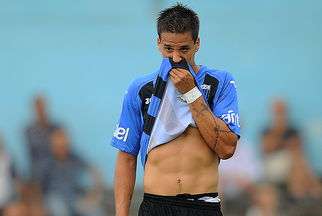 Gonzalo Godoy y su gesto de resignación al término del partido. 