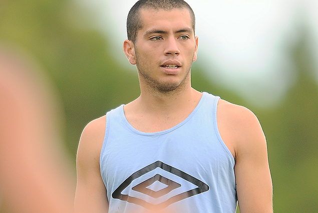 Ignacio González será probado el jueves en la práctica de fútbol para ver si puede ser titular. 