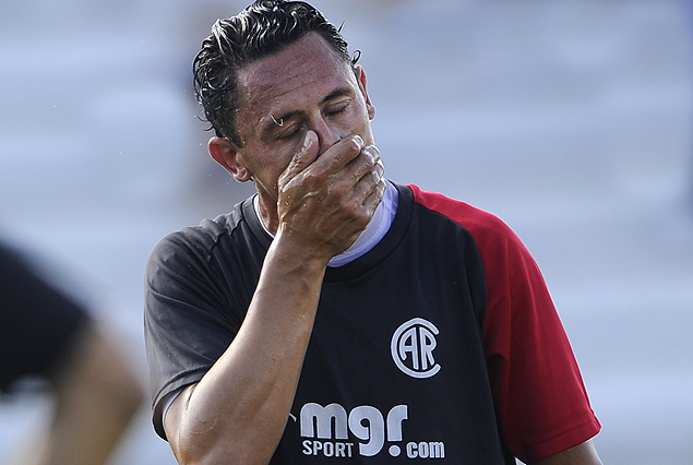 Rodrigo Vázquez será probado el viernes para ver si puede ser titular. 