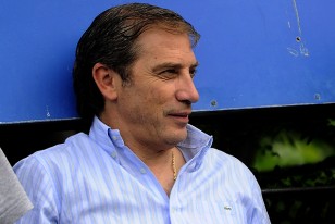 Eduardo Acevedo en el Estadio Luis Franzini.