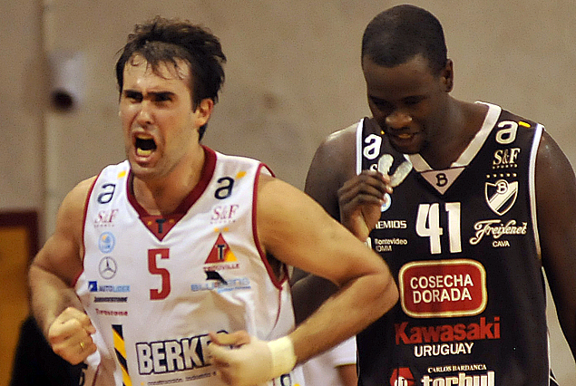 Triplazo de Joaquín Izuibejeres en la hora y puso a Trouville 2 0 Bohemios