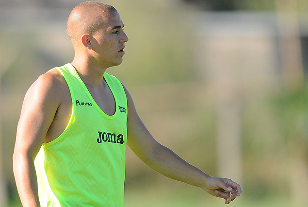 Christian Almeida se sobrepuso a la molestia y juega el domingo.