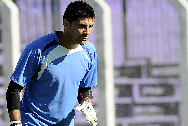 Alvaro García volverá a calzarse los guantes en Cerro Largo. 