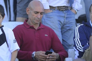 Rosario Martínez en Jardines y en línea con el fútbol del domingo. 