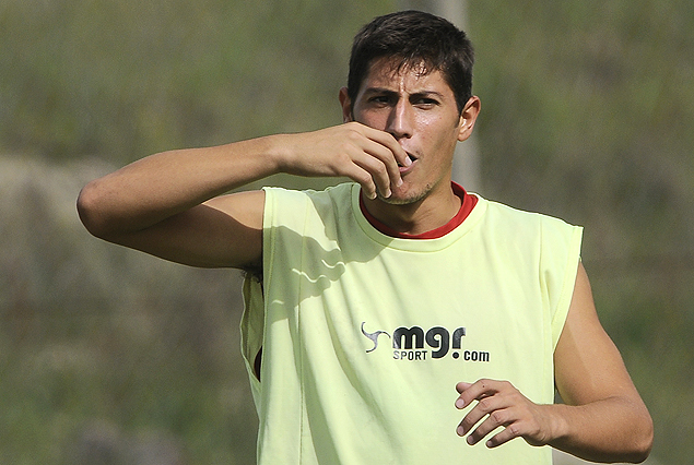 Pablo Lima se sube al equipo titular.