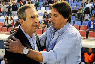 Gerardo Pelusso y Jorge "Pato" Ferreri, abrazo entre coterráneos. 