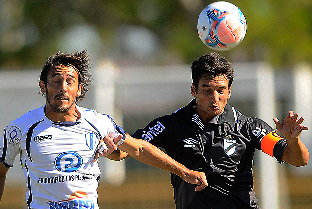 Gast?n Puerari y Gonzalo Porras van con todo en el juego a?reo.