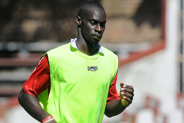 El Francés Walter Vaz ingresó por Taborda y anotó el tercer gol para los titulares darseneros.