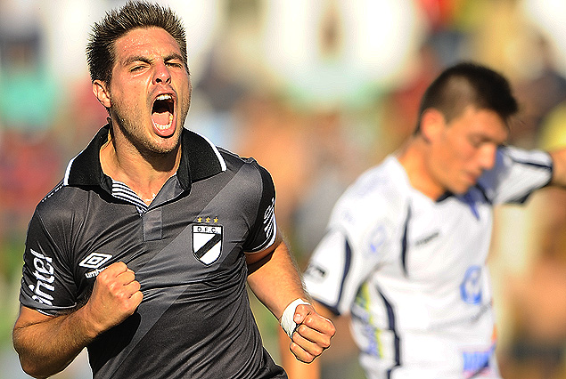 Bruno Fornaroli descarg? el grito del golazo que consolid? la victoria de Danubio 3:1 a Juventud en Las Piedras.