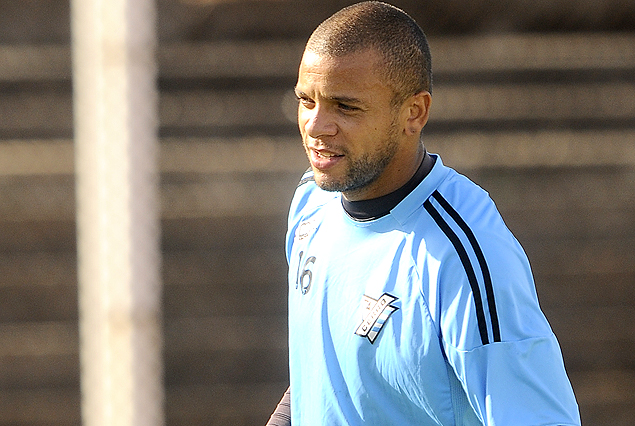 Daniel Leites en evolución del golpe que presentó en el último partido. 