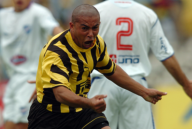 Egidio Arevalo Ríos se llena la boca de gol. Fue el 26 de moviembre del 2006 por el Apertura, cuando marcó dos en el 4:1 ante Nacional.  