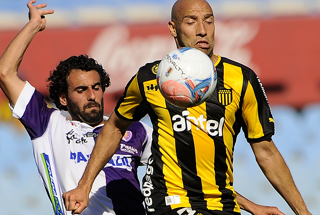 En el Apertura fue triunfo de Peñarol 2:1 ante Fénix. El lunes van por seguir arriba en el Clausura.