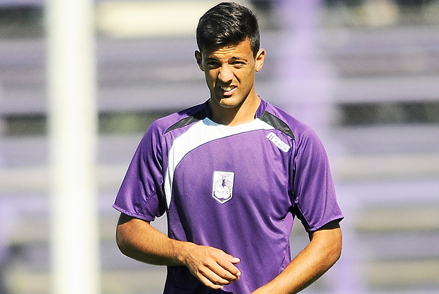 Robert Herrera retorna con molestia muscular, el único bajo a órbita de la sanidad.