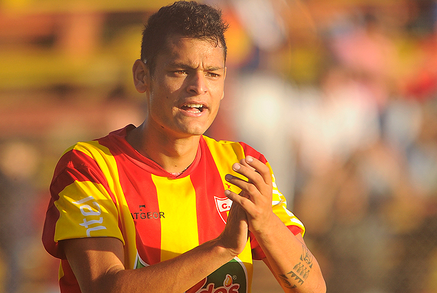 Haibrany Ruiz Díaz en la celebración del segundo gol de Progreso.