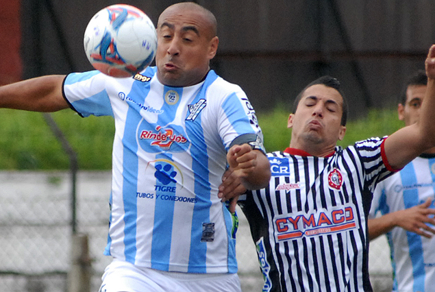 Pablo Melo con todo en la marca de Leonardo  Melazzi.