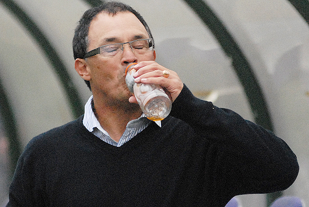Edgardo Arias, el DT del líder del Clausura y la Anual.
