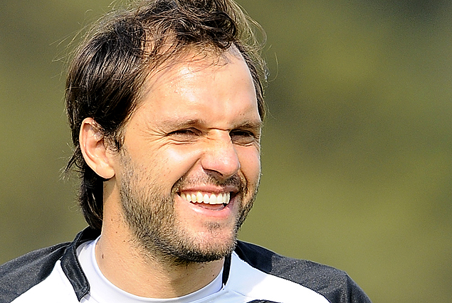 El zaguero Jadson Viera tendrá minutos el domingo frente a la IASA.