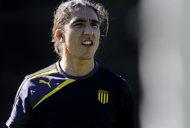 Juan Castillo a estudio en la resonancia magnética y el domingo al arco.