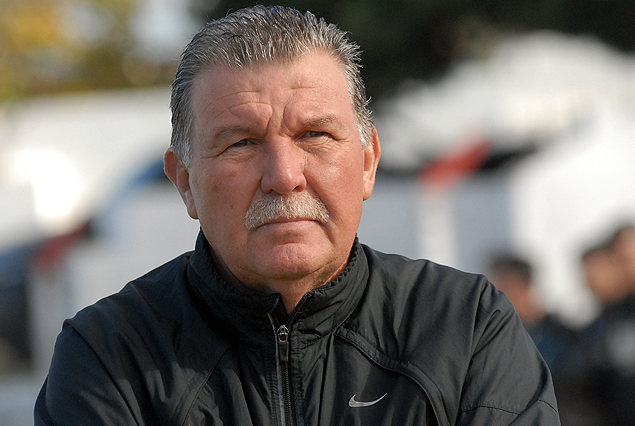 El lunes al mediodía se confirmó tras una reunión, la continuidad del Dr. Raúl Moller al frente de los fusionados por un nuevo período.