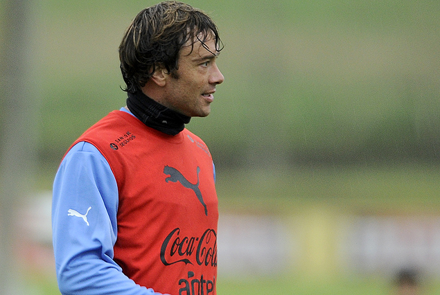 Diego Lugano recuperado participó de la práctica de fútbol.