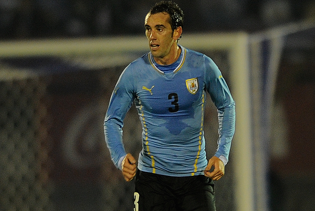 “El equipo se mostró sólido en defensa y en ataque", señaló Diego Godín.