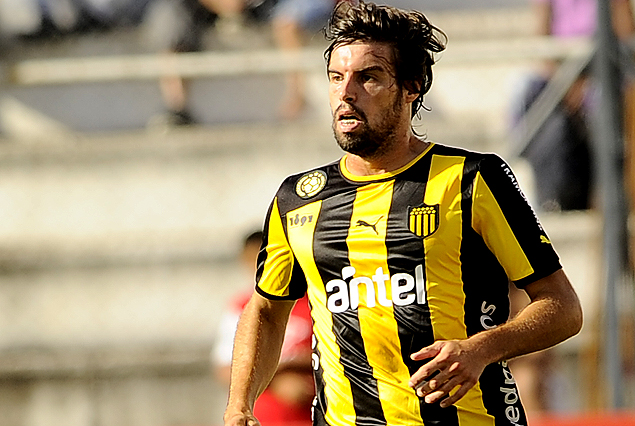 Gonzalo Viera se va de Peñarol, el pase pertenece a Cerro Porteño. 