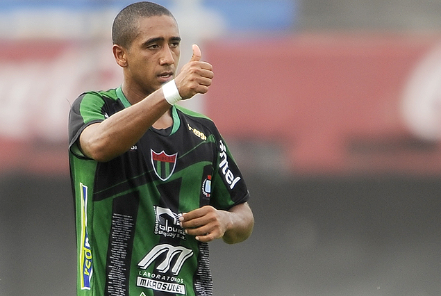 Jonathan Iglesias deja el verdinegro rumbo a Francia.