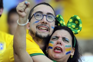 Los brasileños celebraron  la derrota de Argentina.
