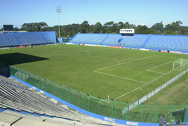 Atenas recibe a Racing, el miércoles 23 en el Campus de Maldonado.