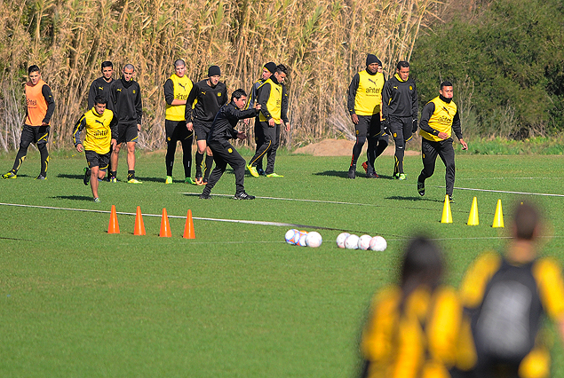 Los aurinegros entrenaron el martes en el Complejo Deportivo de Gonzalo De Los Santos, cercano a Los Aromos. 