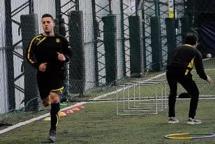 El brasileño Diogo a toda velocidad en su reintegro a los entrenamientos. 