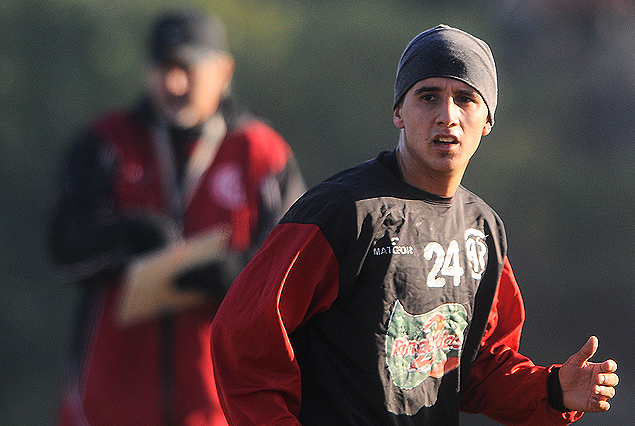 Hugo Dorrego se integró a Rentistas. Préstamo que  esperaba Adolfo Barán. 