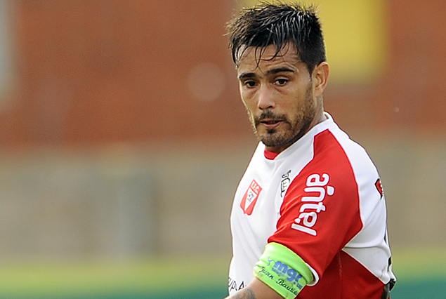 Franco Sosa firmó nuevo contrato. La experiencia que pedía Jorge Moncecchi para competir en Primera.