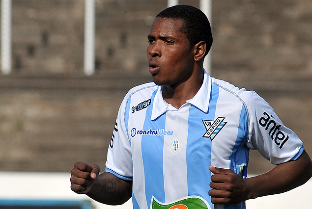 Hugo Silveira generó interés por su incorporación pero no llegó a la oferta concreta. 