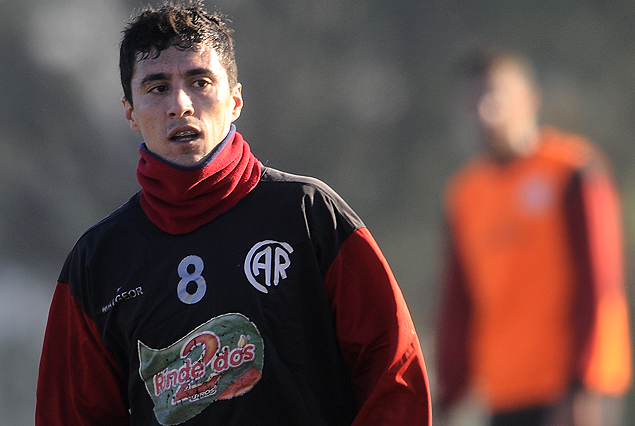 "Rulo" Varela en los rojos que apuntan a la Sudamericana.